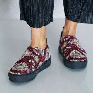 E8 by Miista | Embroidered Sneakers